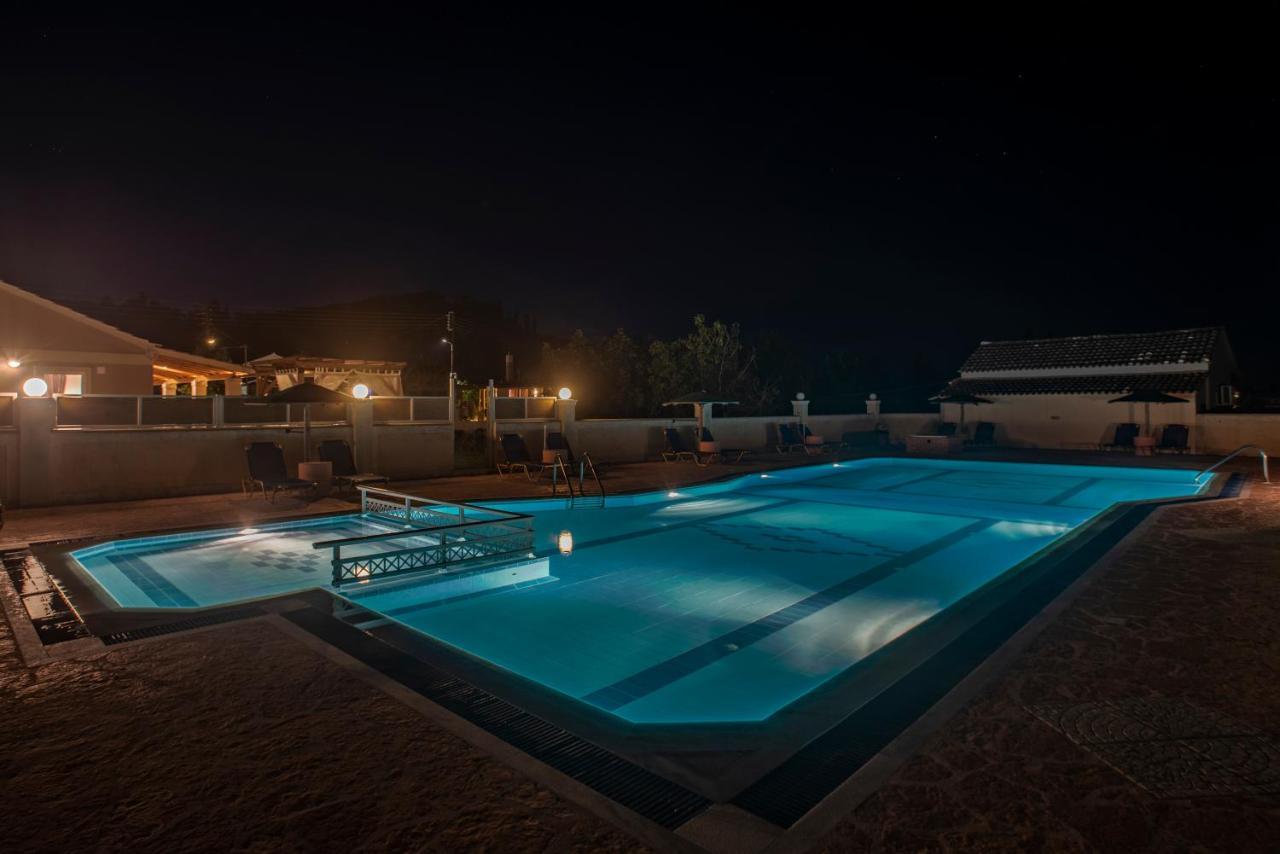 Villa Veneto Luxury Holidays Melissia  Экстерьер фото